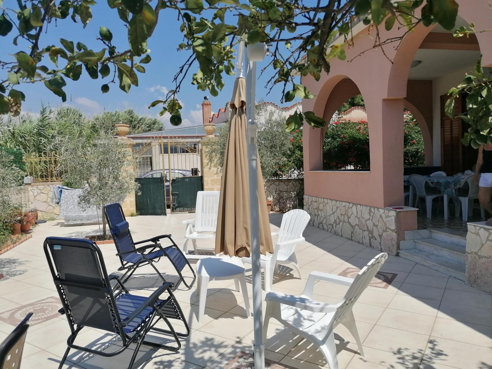 הוילה מרינלה דו סלינונטה Casa Patrizia מראה חיצוני תמונה
